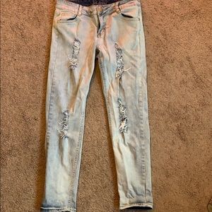 Light wash jeans